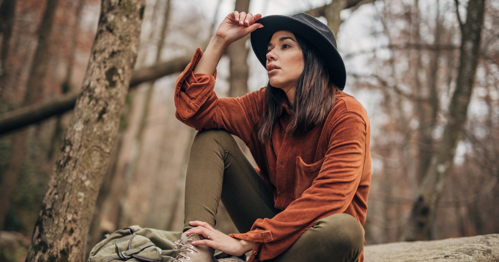 People who become more isolated as they get older often display these 7 behaviors without realizing it