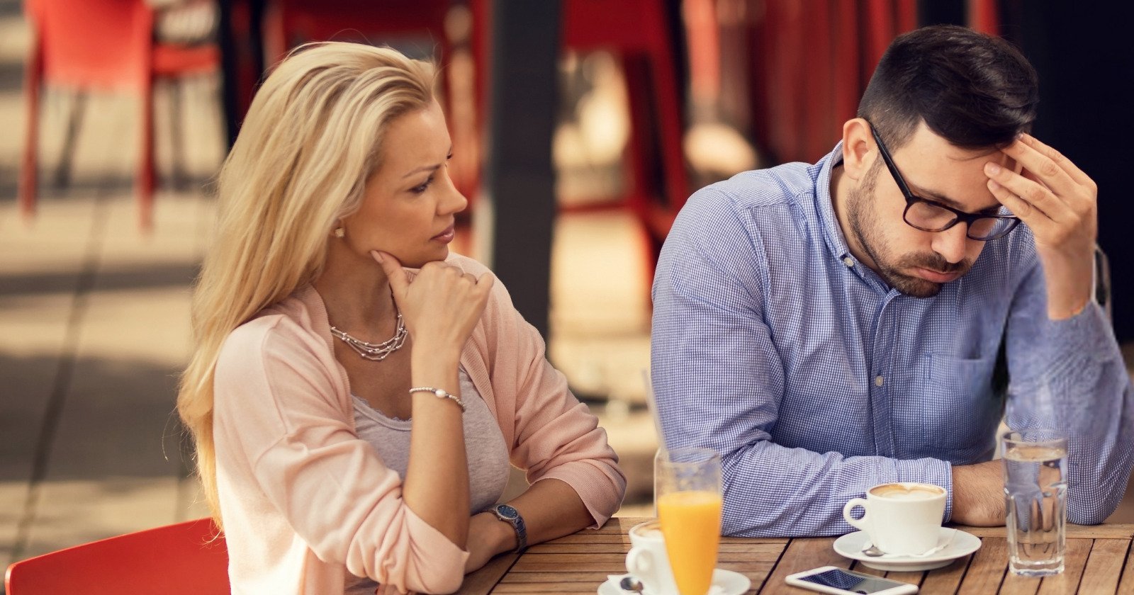 7 signs a woman has an emotionally exhausting personality, according to psychology
