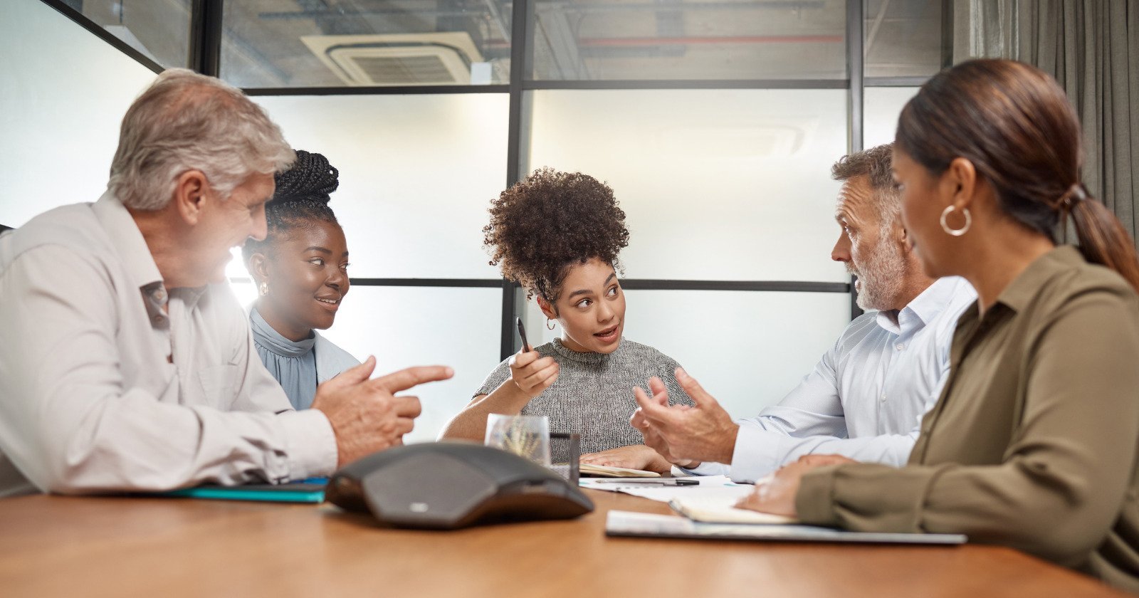 7 phrases that instantly give you the upper hand when dealing with difficult people