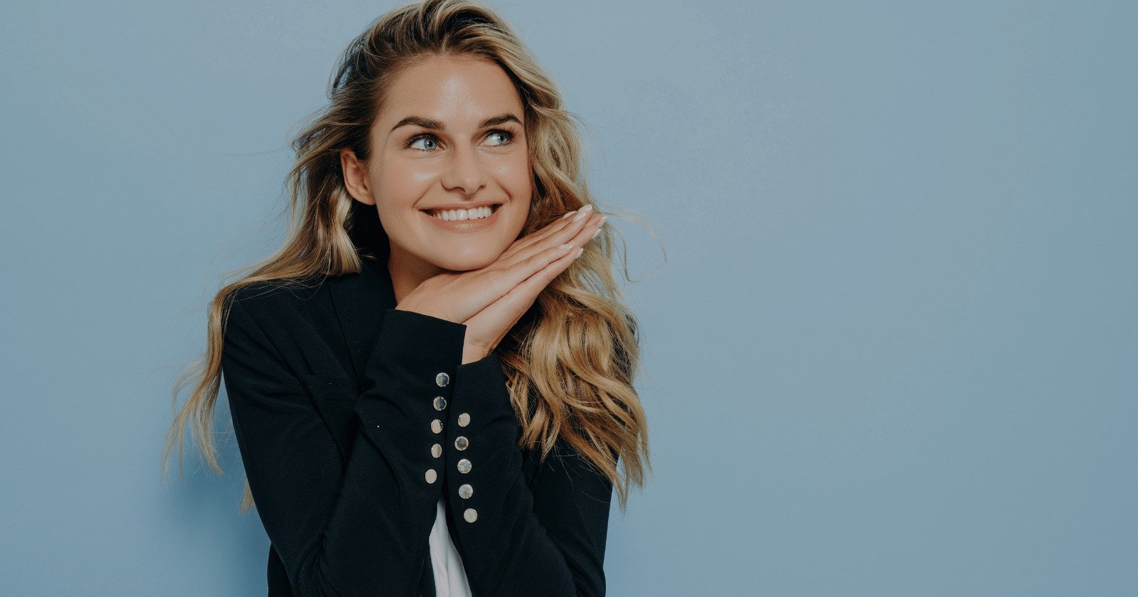 If a woman has a beautiful soul, she’ll usually display these 9 subtle behaviors