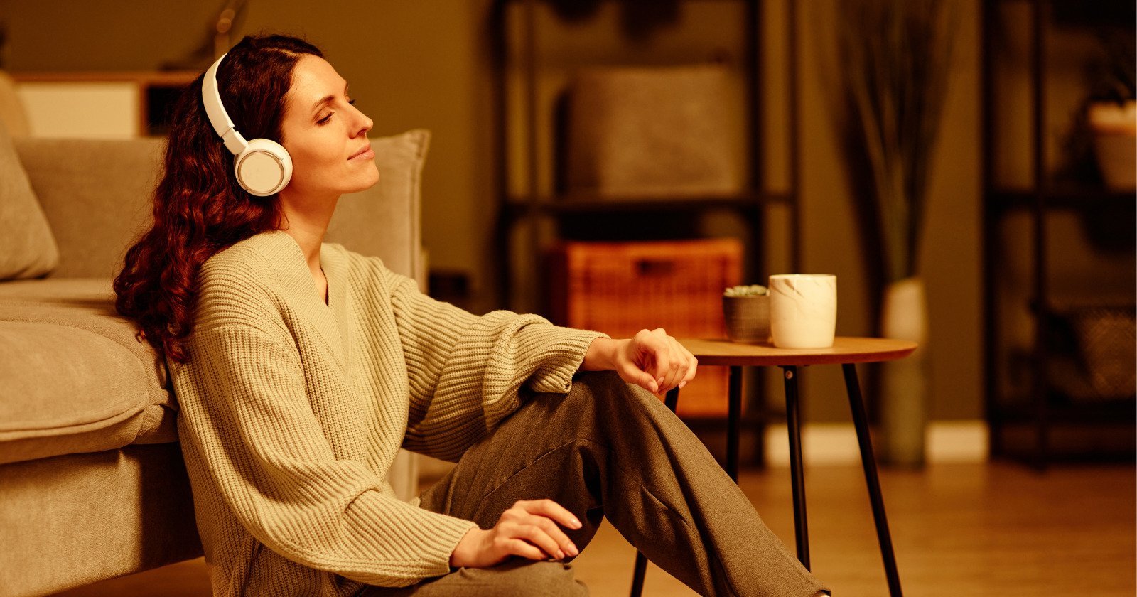 7 evening habits of people who are happy and content with life despite not being rich