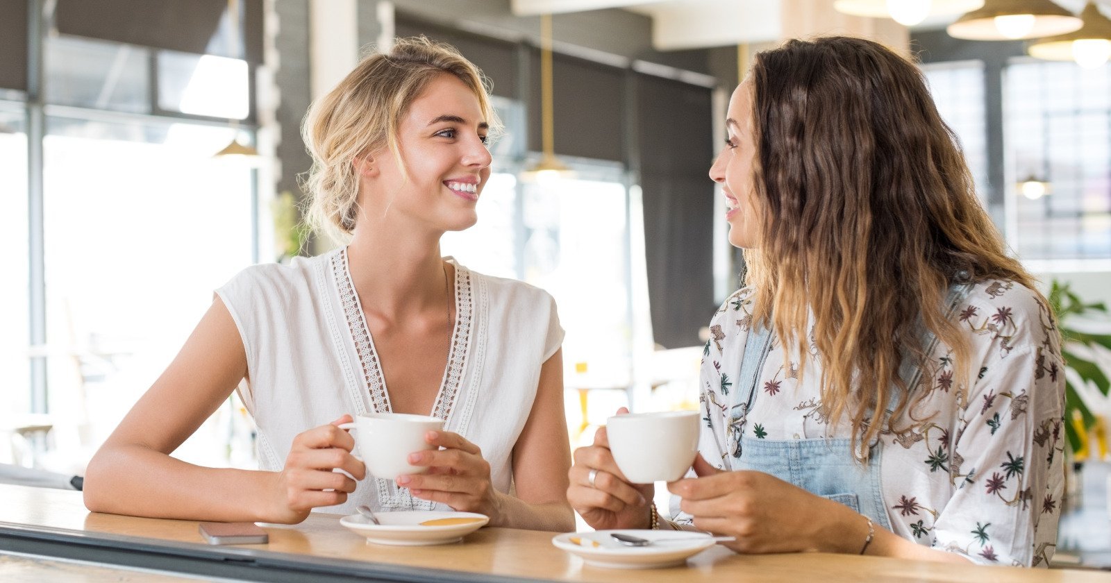 6 things you should keep to yourself to avoid attracting toxic people
