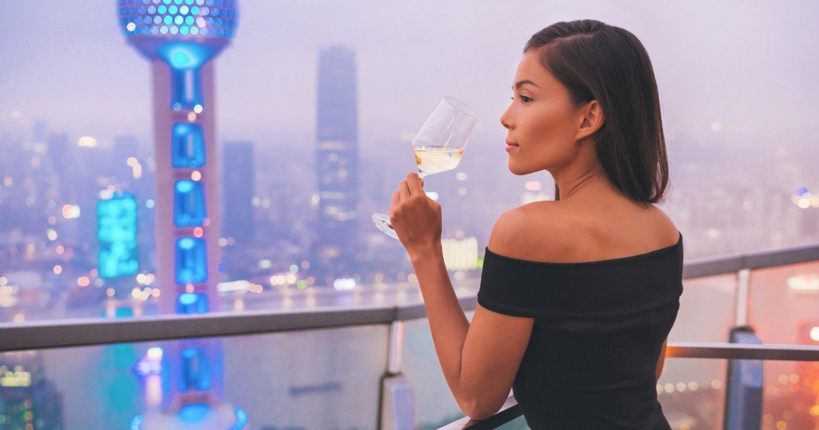 How to tell if someone has a lot of money in the bank just by looking at them, according to experts